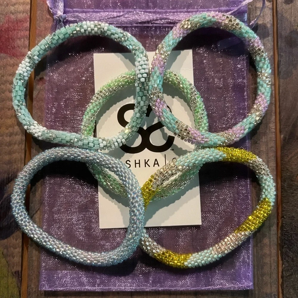 Sashka Co Beaded Bracelets Set of 5 B24